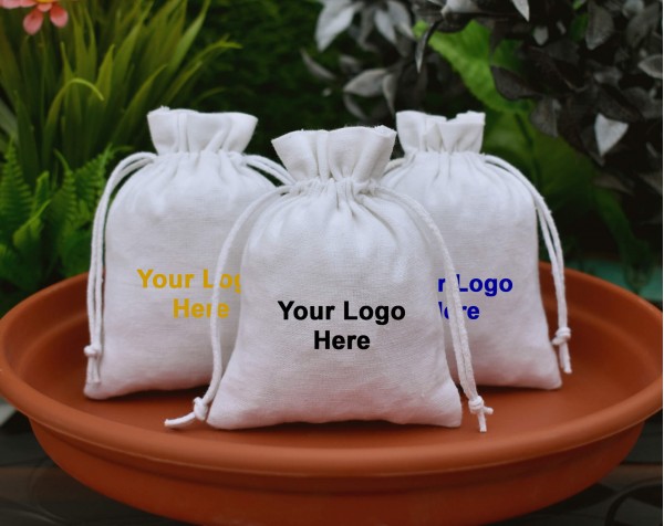 White Personalize Drawstring Bag , Custom Wedding Favor Bag, Eco Friendly Jewelry Pouch, Gift Packaging