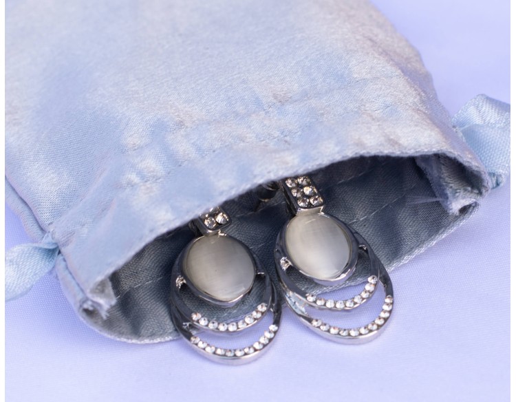 Custom Satin Jewelry Drawstring Pouches For Jewelry Packaging (Satin Fabric, Pack Of 100)